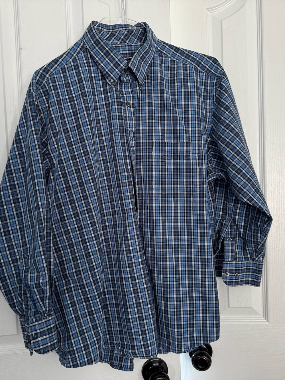 Club Room Blue Plaid Button-Down Shirt